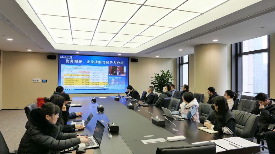 財務(wù)分析培訓(xùn)照片.jpg